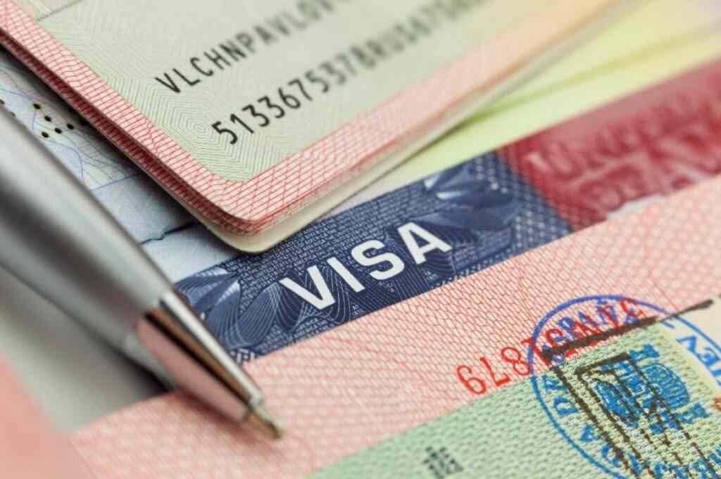 Visa là gì, khi nào thì cần Visa?